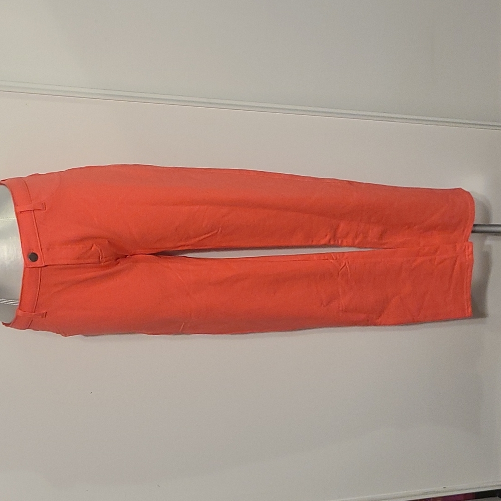 F&F CORAL FABRIC AND FABRIC SIZE EXTRA LARGE STRETCH PANT.